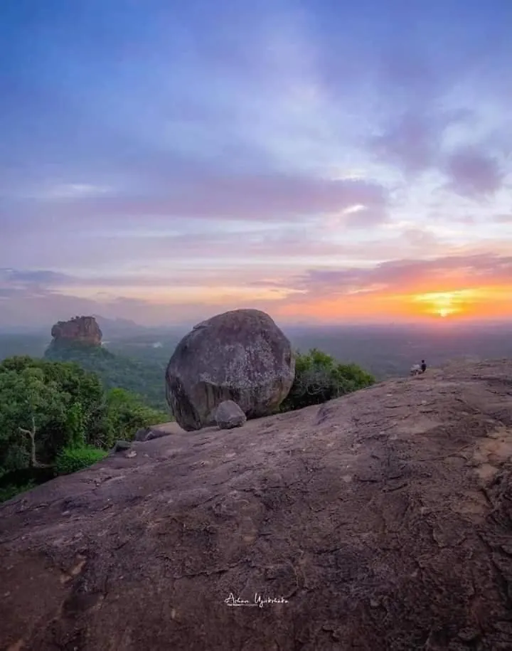 Sigiri Hunter Homestay & Hostel & Guide Room Sigiriya