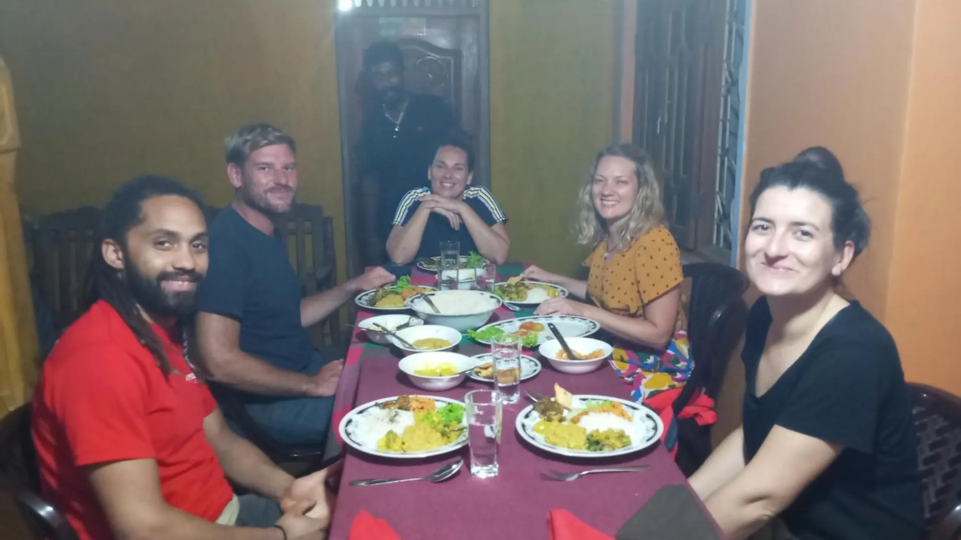 Sigiri Hunter Homestay & Hostel & Guide Room Sigiriya