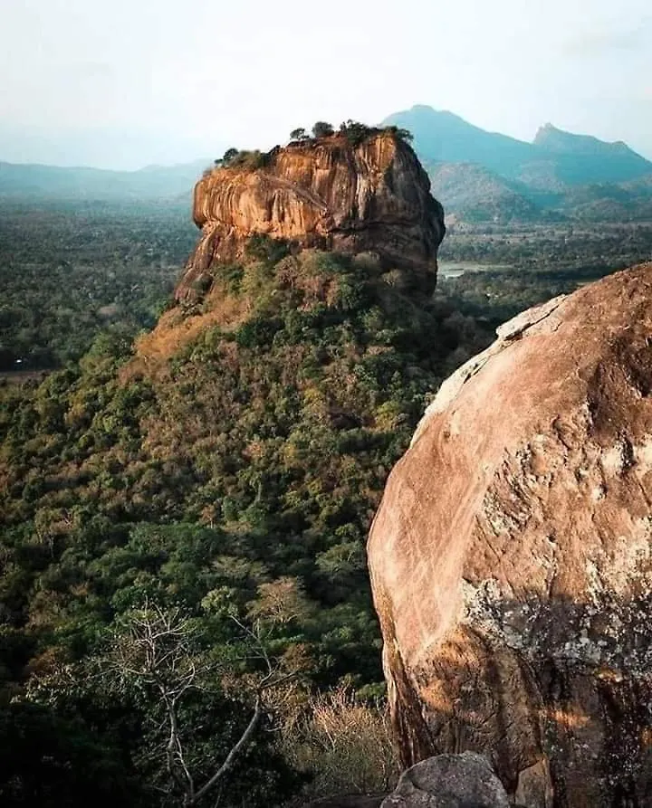 Sigiri Hunter Homestay & Hostel & Guide Room Sigiriya 0*,